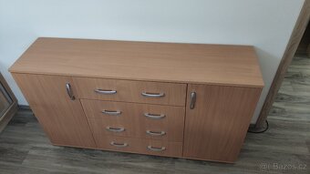 Komoda - 2