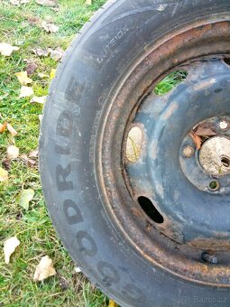 195/65r15, plechové disky,peugeot,citroen,ford - 2