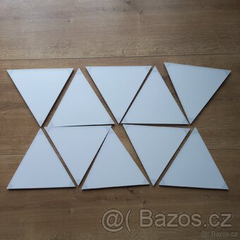 10 ks LED světlo Nanoleaf Shapes Triangles Expansion (NL47) - 2