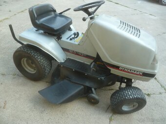 Zahradní traktor ,traktůrek MURRAY 12.5 HP - 2