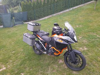 KTM 1050 - 2
