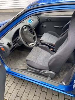 Suzuki Swift 1.0 GL (2002) – 1. majitel, garážované, 86 000 - 2