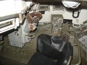 Malyutka 9p110 protitankové riadené raketové vozidlo - 2