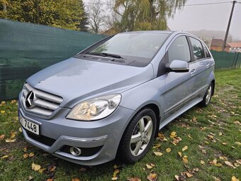 Mercedes-Benz B - 2