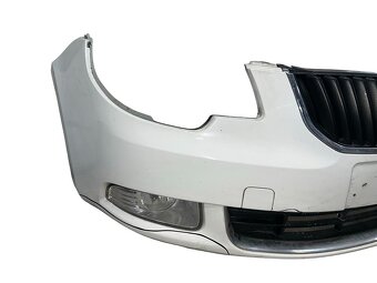 Přední nárazník bílá barva LF9E Škoda Superb 2 r.v. 2009 - 2