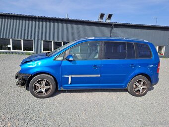 TOURAN 2.0TDI 100 kW, AZV, barva LA5X - 2