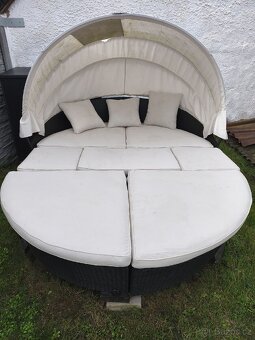 Zahradní ratanovou postel Lazy. - 2