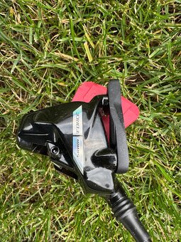 Sram Force D2 eTAP AXS páky+třmeny - nove - 2