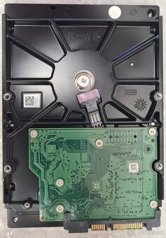 Seagate BarraCuda 500GB 7,2K 16MB SATA III 3,5' 1BD142 - 2