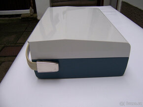 kotoučový nagnetofon Conferette (Německo) - 2