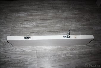 Nástěnná polička bílá - 2