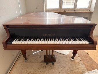 Klavír Ant. Petrof - 2