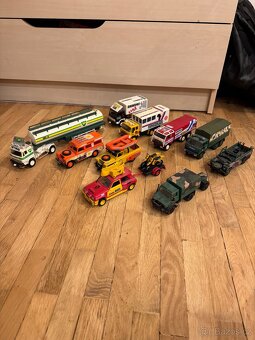 Sbírka autíček Montisystem - LEVNĚ - 2