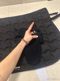 Podsedlova dečka s Equiline čabrakou - 2