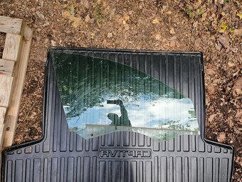 P.P. sklo dveří - Škoda Octavia 3 - 2