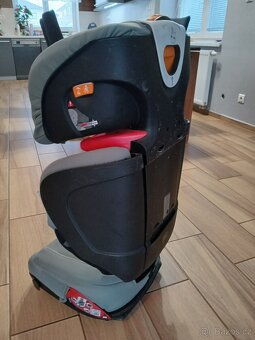 Dětská autosedačka Chicco - 2