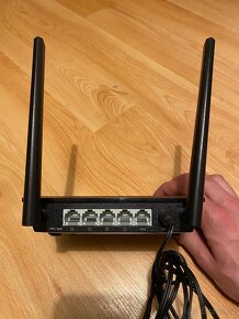 Asus RT-N12+ Wifi router - 2