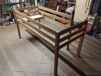 Zvýšená dětská postel - 2