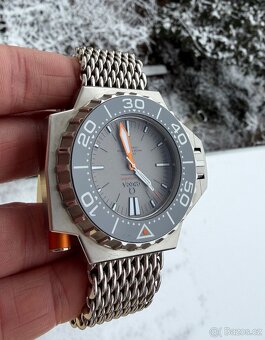 Omega SEAMASTER PLOPROF 1200M - 2