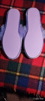 Dámská domácí obuv. Vel.37. - 2