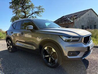 Prodám Volvo Xc40 B4 2.0i 145kw Momentum Maildhybrid - 2