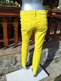 DŽÍNY STREČOVÉ 2b bebe vel. 30 - 2