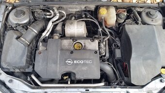 opel vectra C 2.2DTI ll - najeto 154 tis - 2