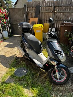 Aprilia Leonardo - 2