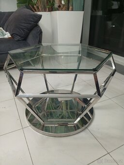 Konferenční stolek - 2