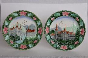 talíř reliéf secesní, hrad majolika historismus - 2