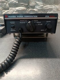 Siréna Federal Signal PA-300, maják, majáková rampa - 2