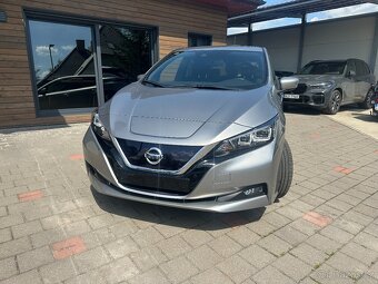 Nissan Leaf 40kwh - ZE1 - 2