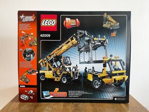 nové Lego Technic 42009 Mobilní jeřáb MK II - 2