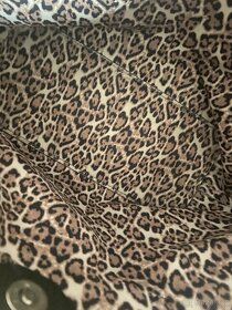Cerna kabelka zn.Guess - 2