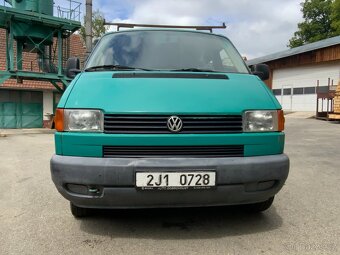 Volkswagen T4. 50kW 1896cm3 skříň 6 míst long. Transportér - 2