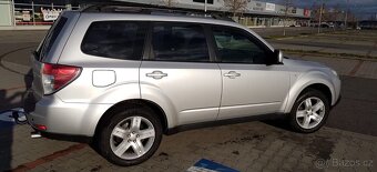 Subaru Forester 2.0X LPG, nová nádrž - 2