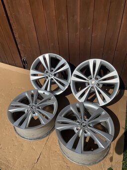Alu disky 5x112 Škoda Neptune R18 - 2