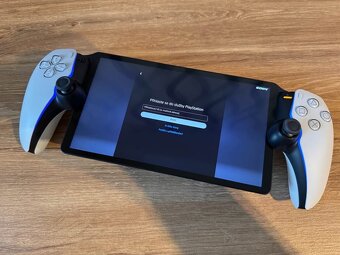 Sony PlayStation Portal – ovladač pro PS5 / hraní přes cloud - 2