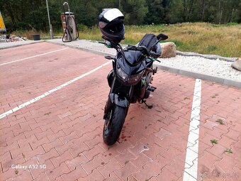 Kawasaki Z750 - 2