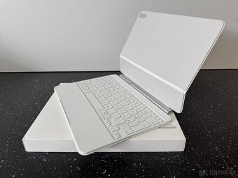 Apple Magic Keyboard pro iPad Air 11" - 2