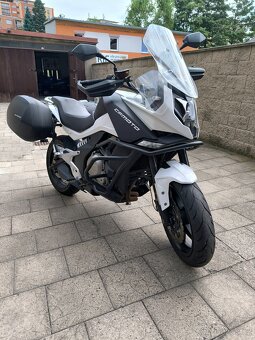 CF Moto 650MT (model 2020) - 2