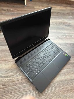 HP Pavilion Gaming 15-ec2602nc - 2