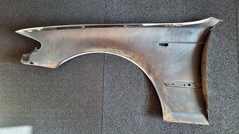 BMW E46 Pravý blatník FL - 2