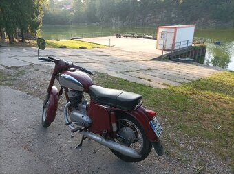 Jawa 250/559 r.v. 1973 s velkým českým TP psaným na mě. - 2