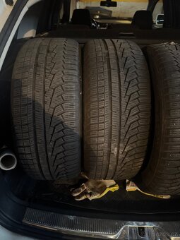 225/50R17 - 2