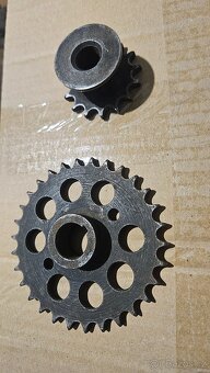 Prodám rozvodová kola BMW R12 - 2