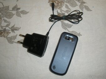 Nokia 2600c /2-RM-340  Classic /vč. origo nabíječky - 2
