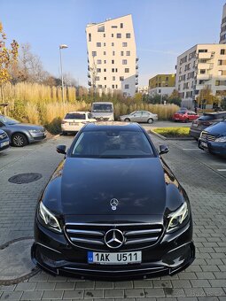 Mercedes Benz E220 Nafta w213 - 2
