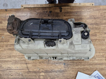 levý přední světlomet Peugeot 806 a Fiat Ulysse - 2