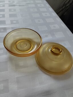 Retro dóza-V.Hanuš - 2